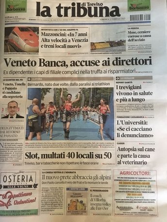 Prima pagina della Tribuna di Treviso del 5 febbraio 2015. Grande onore per Bernardo Bernardini di essere al centro della prima pagina con una grande foto a colori che lo ritrae all'arrivo della gara di triathlon disputata nel 2015 presso le Bandie in provincia di Treviso. Il titolo dell'articolo è: "Bernardo nato due volte: dalla paralisi al triathlon". Bernardini con le braccia al cielo è scortato dai suoi compagni di squadra del Treviso Triathlon ASD, società di cui diventerà presidente nel 2018